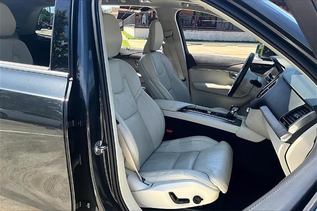 2022 Volvo XC90 Vehicle Photo in Houston, TX 77007