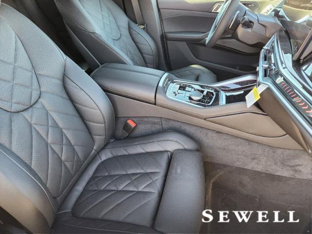 2025 BMW X6 xDrive40i Vehicle Photo in PLANO, TX 75024