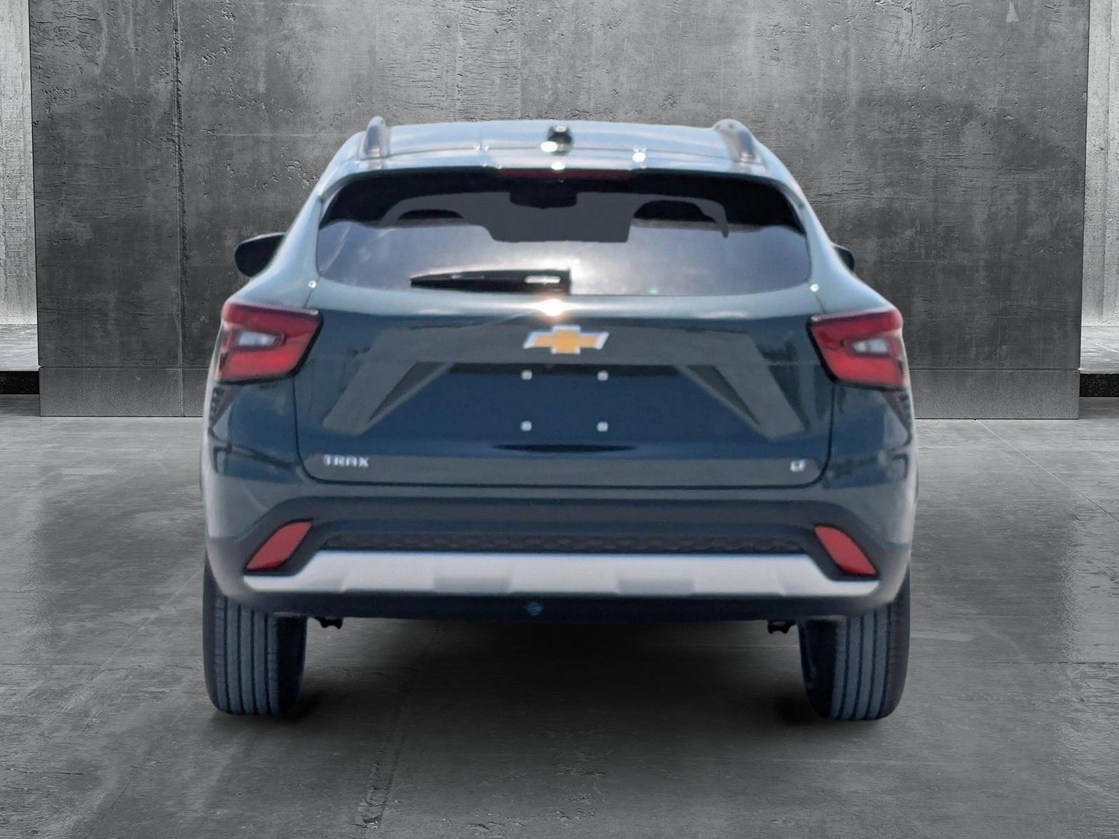 2025 Chevrolet Trax Vehicle Photo in PEMBROKE PINES, FL 33024-6534