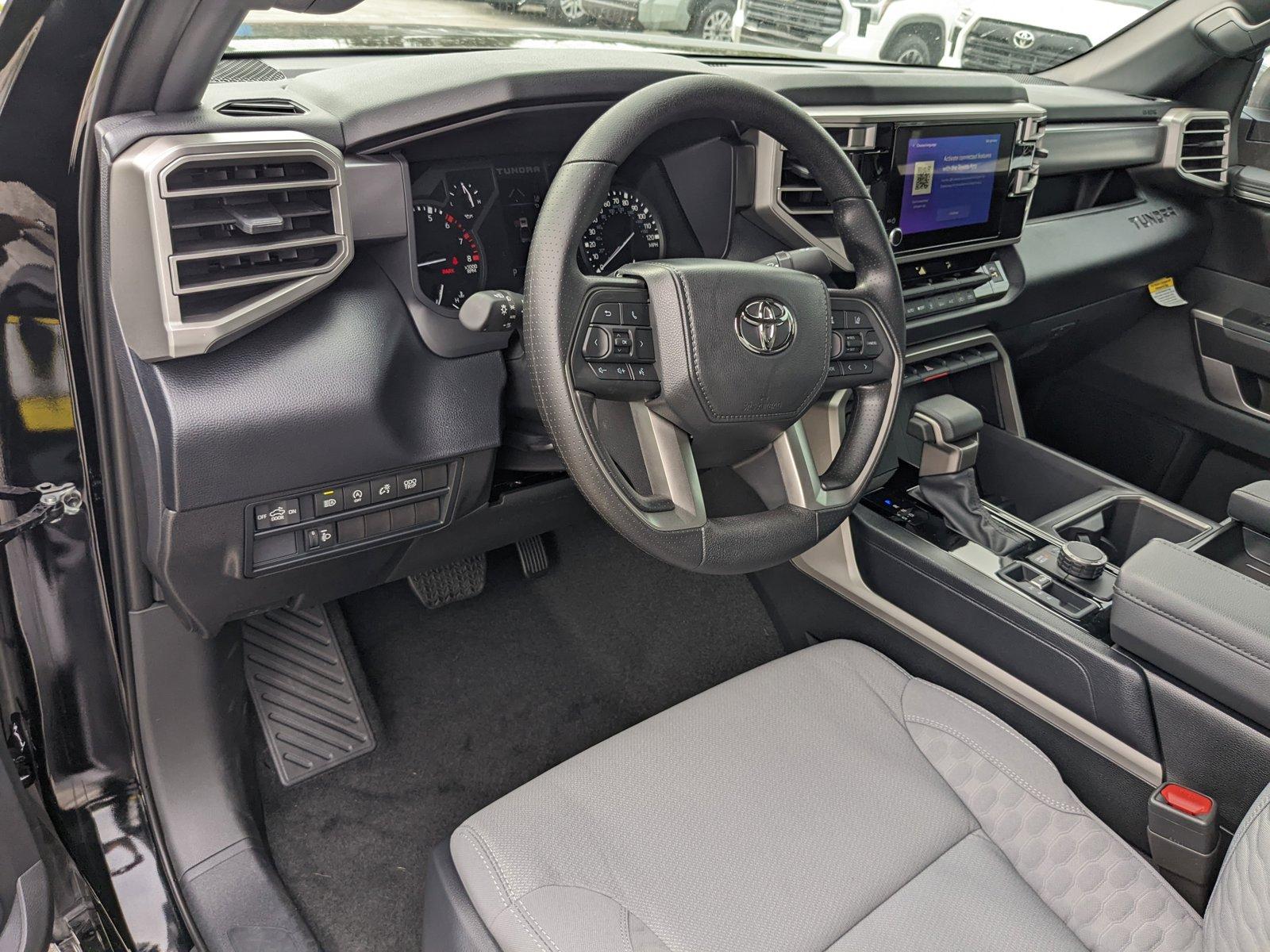 2025 Toyota Tundra 4WD Vehicle Photo in Davie, FL 33331
