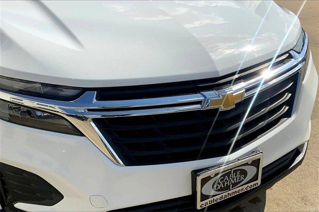 2022 Chevrolet Equinox Vehicle Photo in TOPEKA, KS 66609-0000