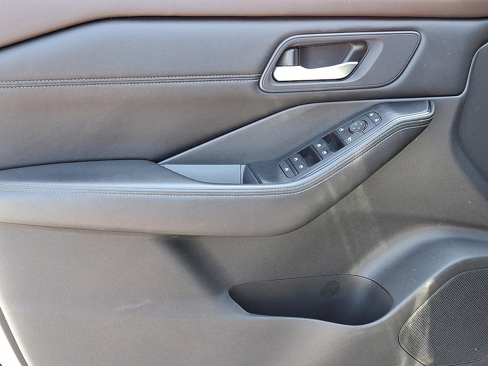 2022 Nissan Rogue Vehicle Photo in Easton, PA 18045