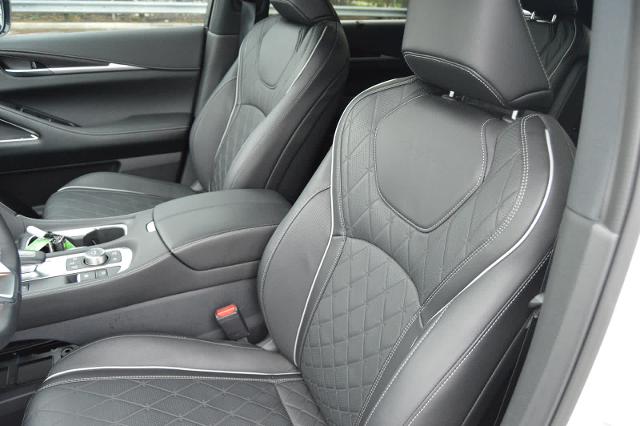 2025 INFINITI QX60 Vehicle Photo in Houston, TX 77090