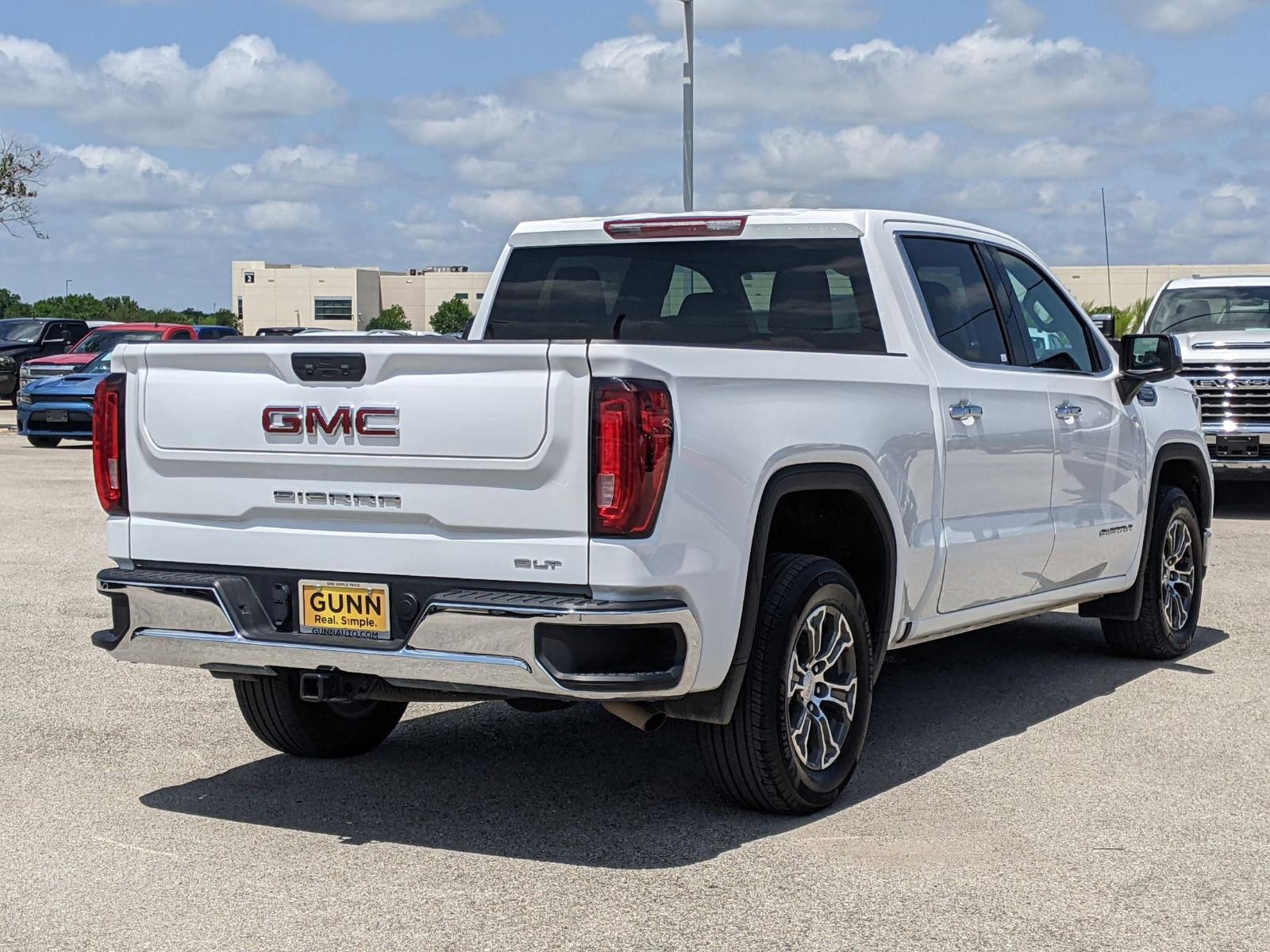 2024 GMC Sierra 1500 Vehicle Photo in Seguin, TX 78155