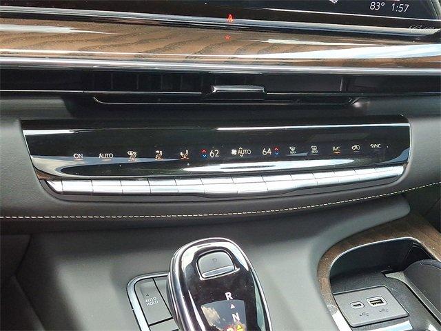 2024 Cadillac Escalade ESV Vehicle Photo in ALLENTOWN, PA 18103-7399