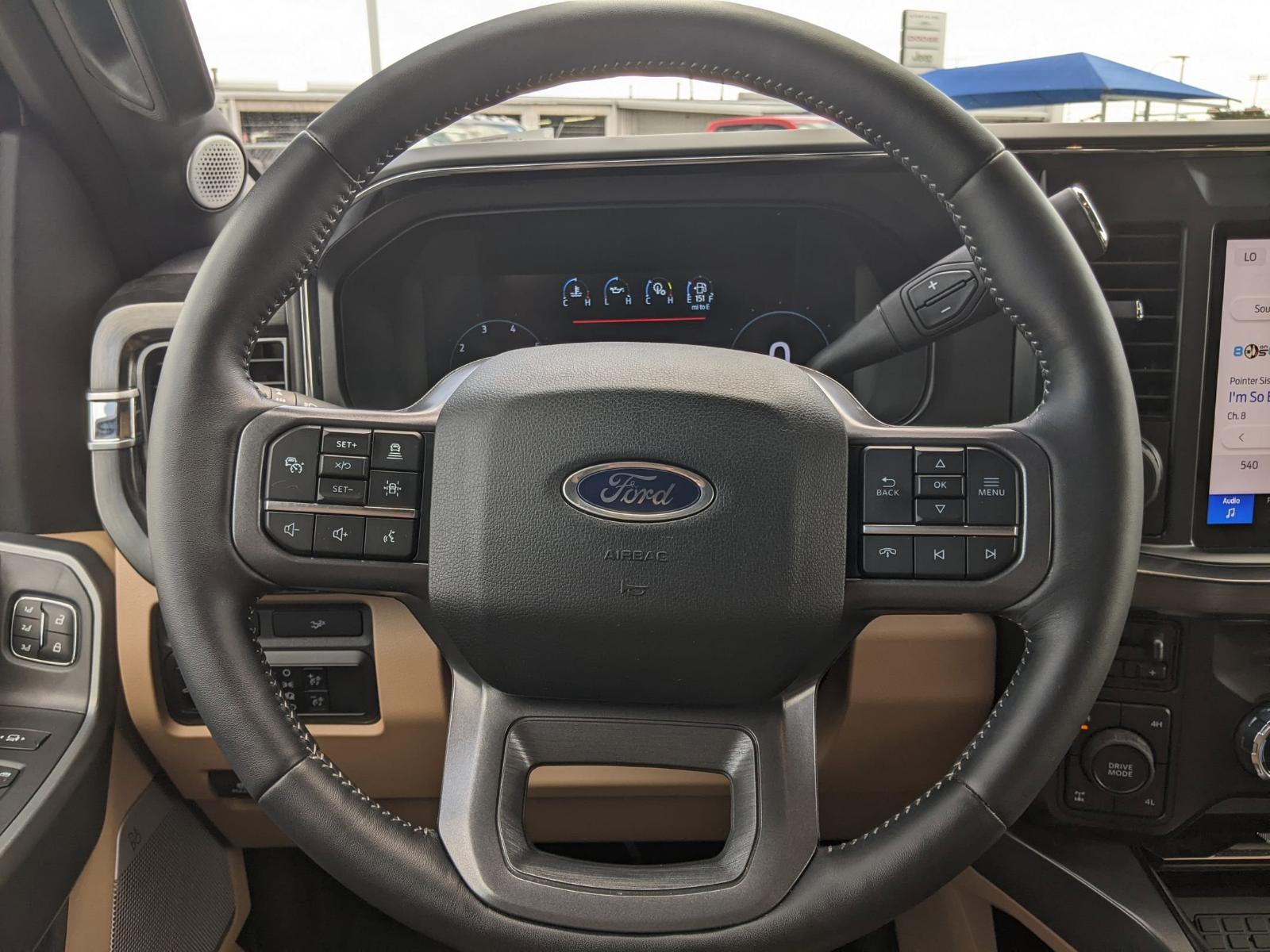 2024 Ford Super Duty F-250 SRW Vehicle Photo in Seguin, TX 78155