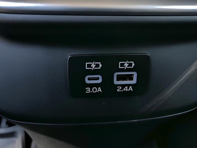 2025 Subaru Outback Vehicle Photo in Green Bay, WI 54304