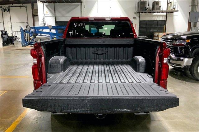 2025 Chevrolet Silverado 1500 Vehicle Photo in KANSAS CITY, MO 64114-4502