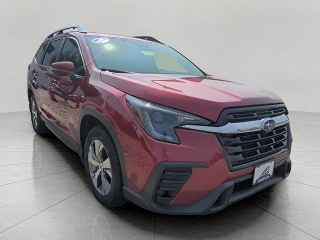 2023 Subaru Ascent Vehicle Photo in Neenah, WI 54956