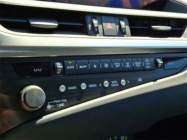 2021 Lexus ES 250 Vehicle Photo in Willow Grove, PA 19090