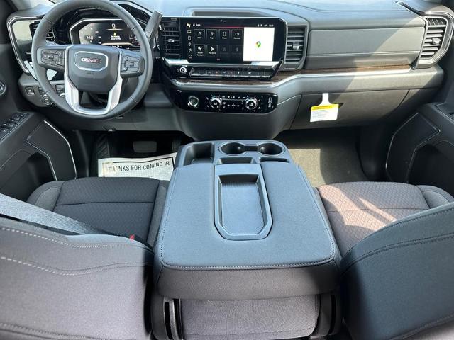 2024 GMC Sierra 1500 Vehicle Photo in COLUMBIA, MO 65203-3903