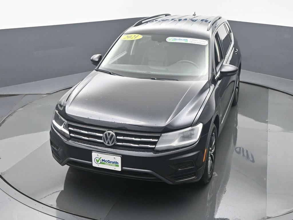 2021 Volkswagen Tiguan Vehicle Photo in Marion, IA 52302