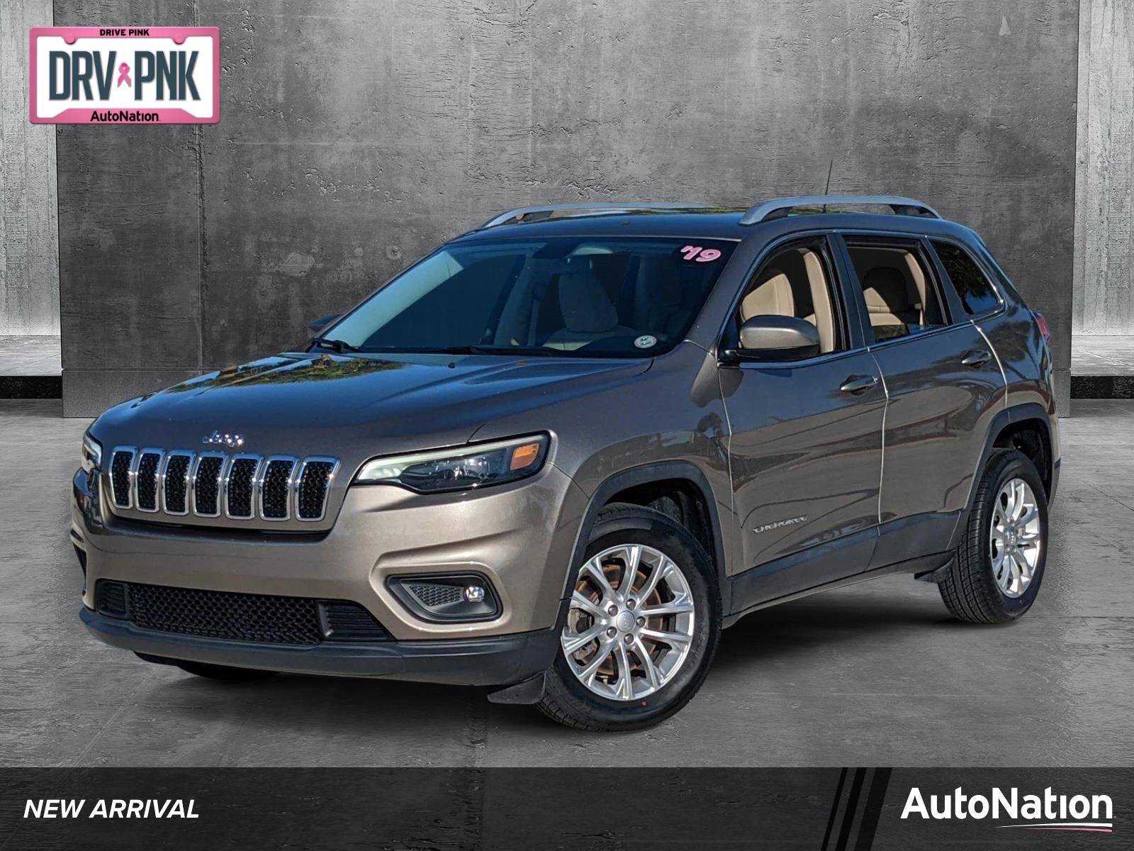 2019 Jeep Cherokee Vehicle Photo in Davie, FL 33331