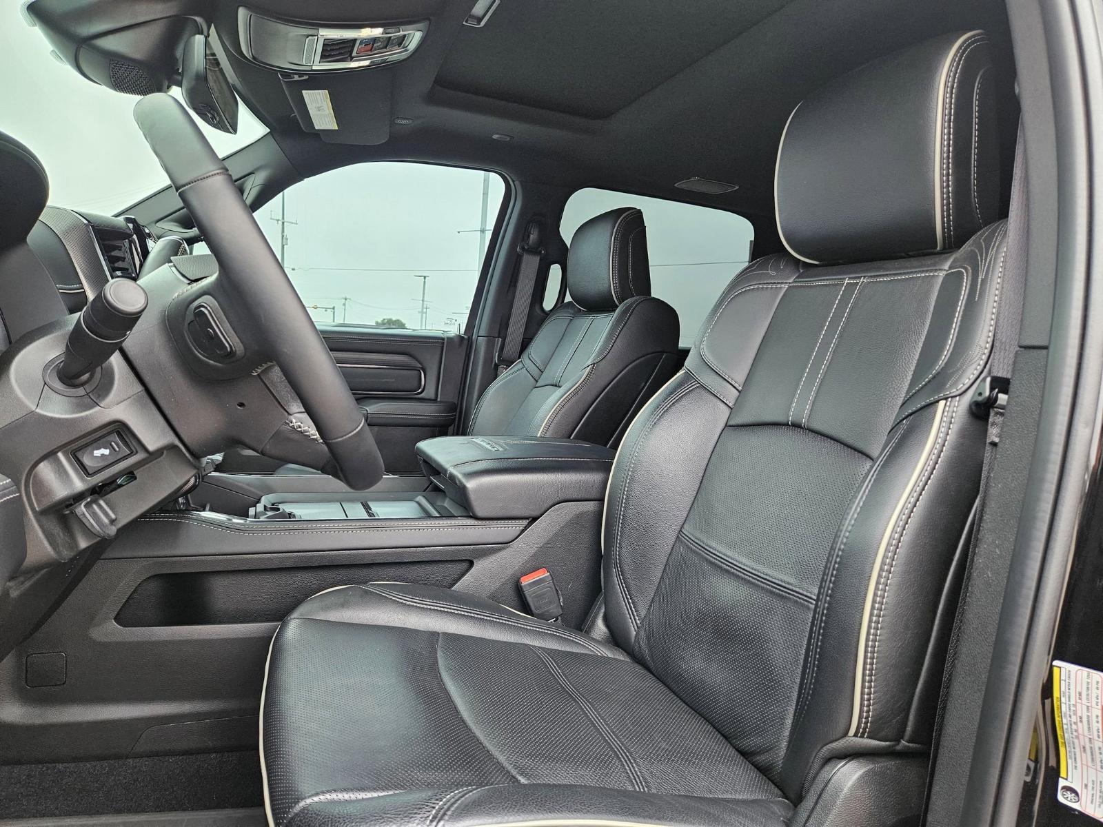 2024 Ram 2500 Vehicle Photo in Seguin, TX 78155