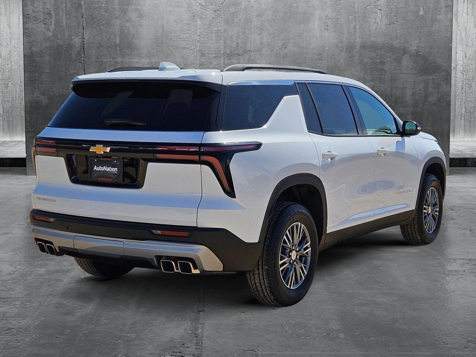 2025 Chevrolet Traverse Vehicle Photo in WACO, TX 76710-2592