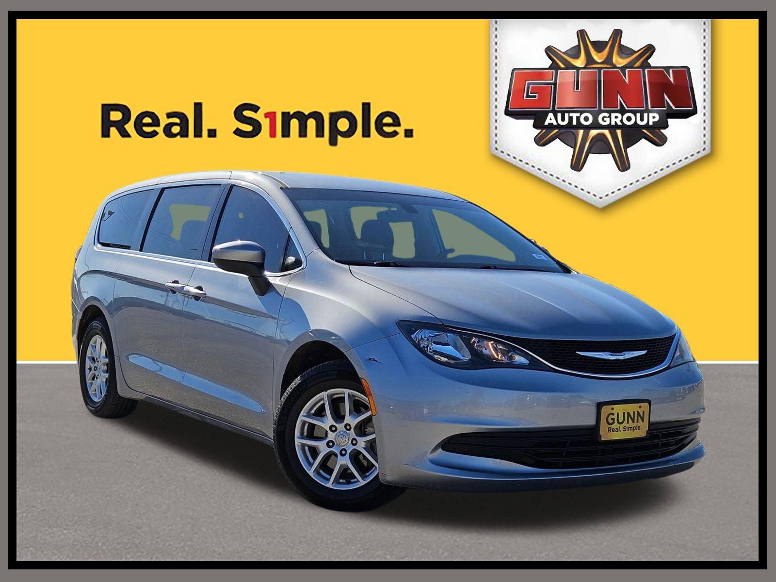 2017 Chrysler Pacifica Vehicle Photo in Seguin, TX 78155