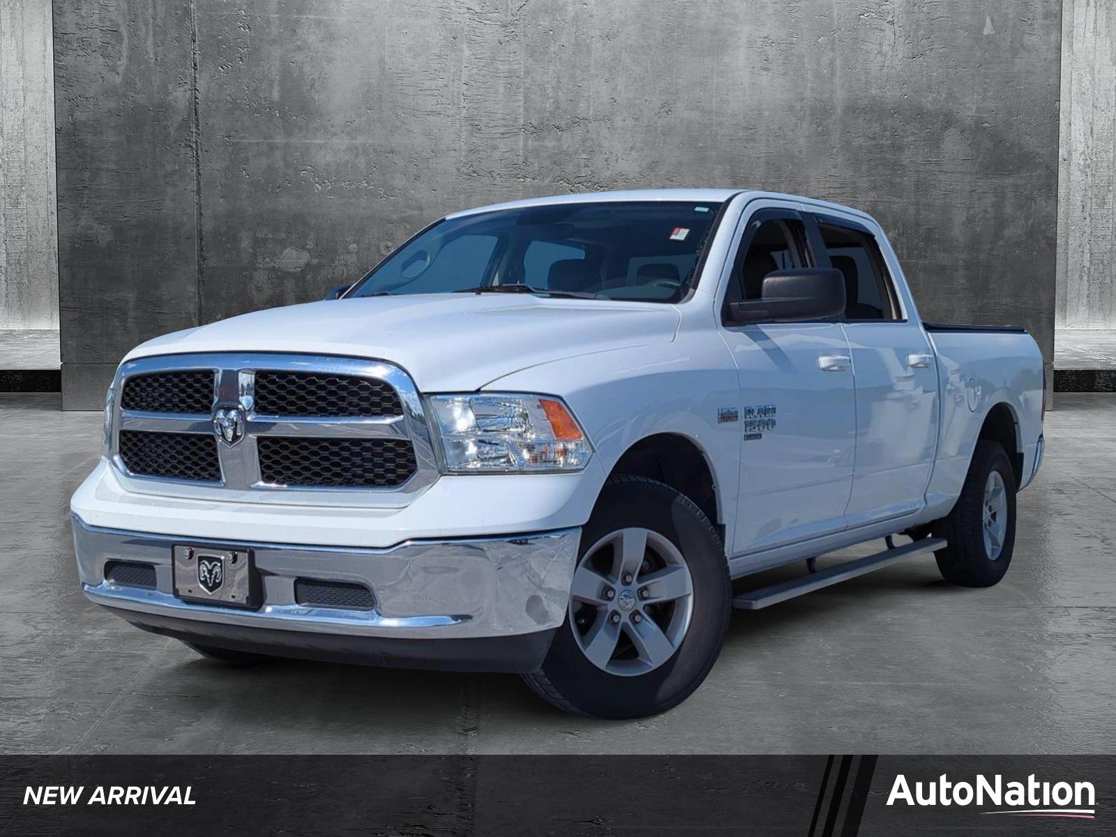 2019 Ram 1500 Classic Vehicle Photo in Pembroke Pines, FL 33027