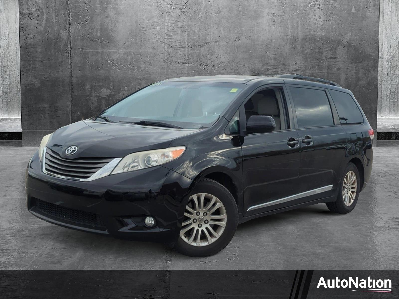 2012 Toyota Sienna Vehicle Photo in Memphis, TN 38125