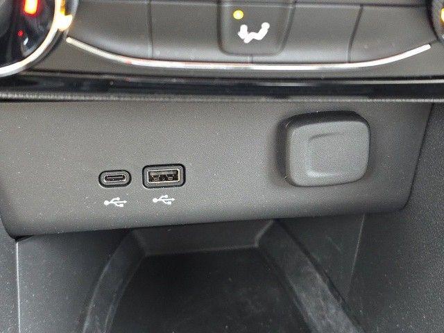 2024 Buick Encore GX Vehicle Photo in Pleasant Hills, PA 15236