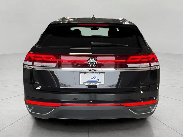 2025 Volkswagen Atlas Cross Sport Vehicle Photo in Oshkosh, WI 54904