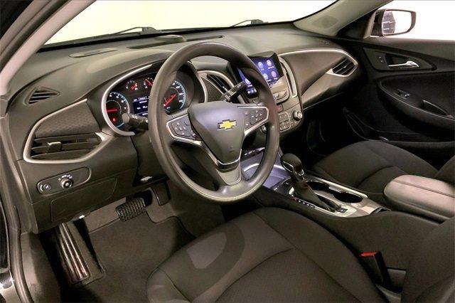 2024 Chevrolet Malibu Vehicle Photo in KANSAS CITY, MO 64114-4502