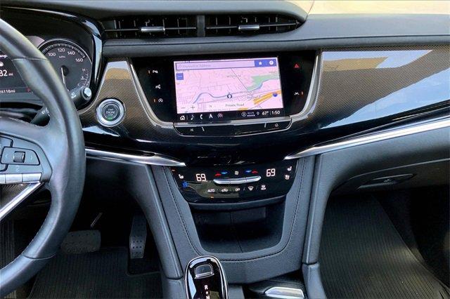 2024 Cadillac XT6 Vehicle Photo in KANSAS CITY, MO 64114-4545