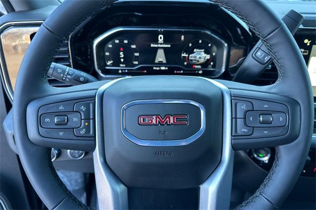 2025 GMC Sierra 1500 Vehicle Photo in ELK GROVE, CA 95757-8703