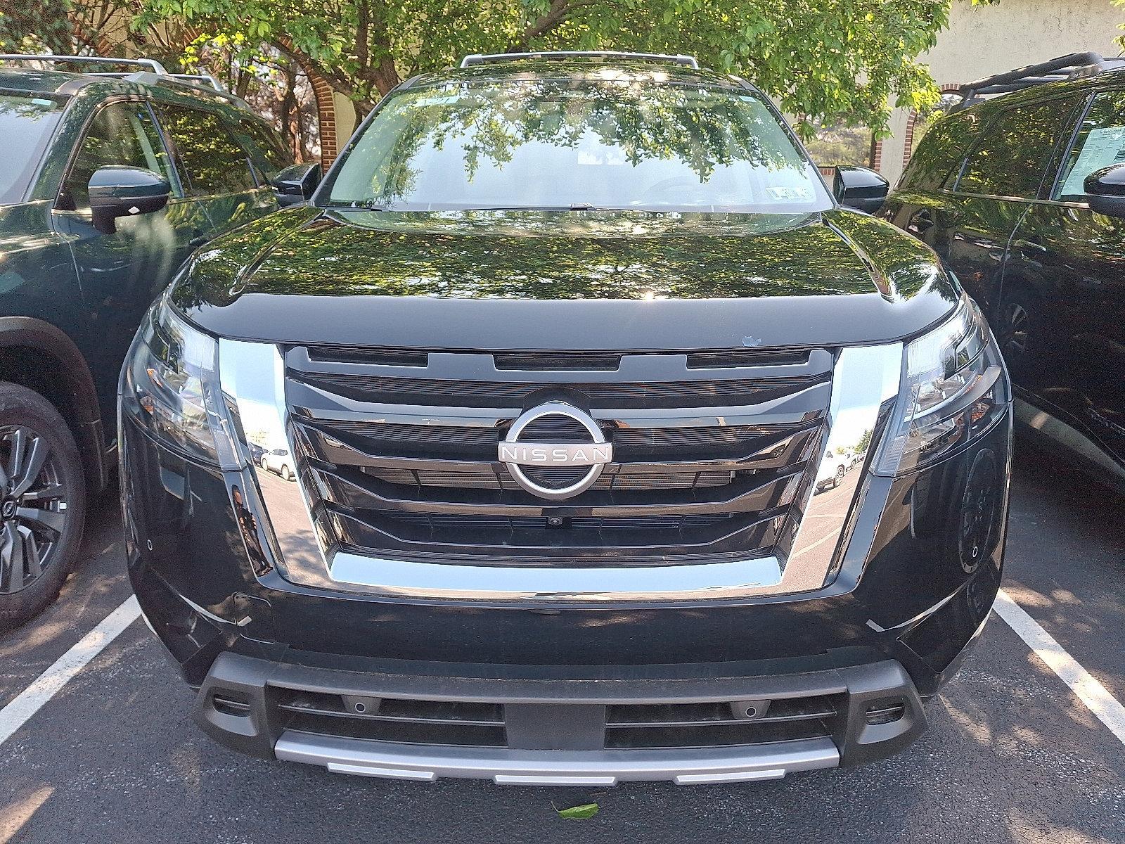 2025 Nissan Pathfinder Vehicle Photo in Harrisburg, PA 17111-1033