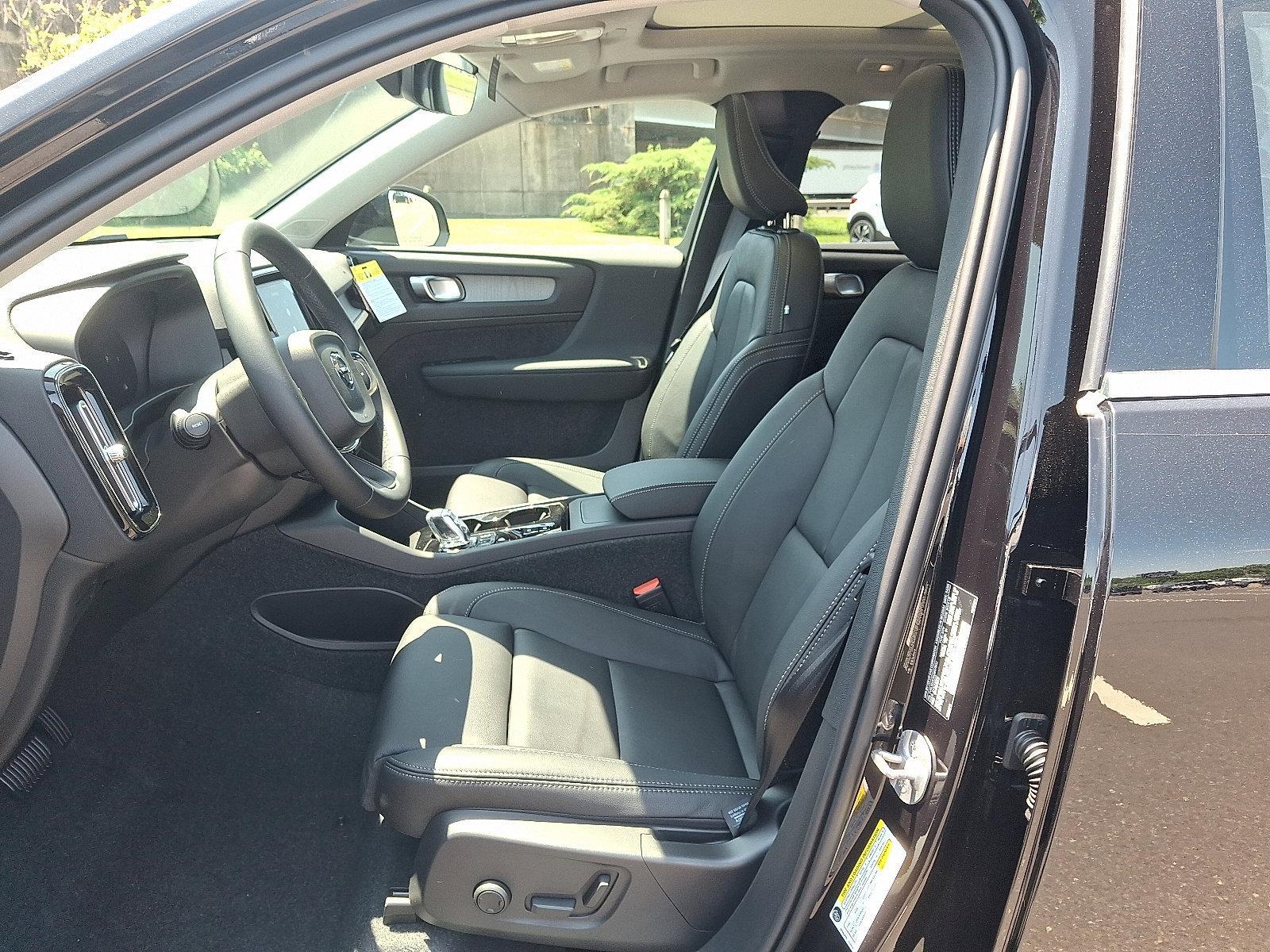 2025 Volvo XC40 Vehicle Photo in Trevose, PA 19053