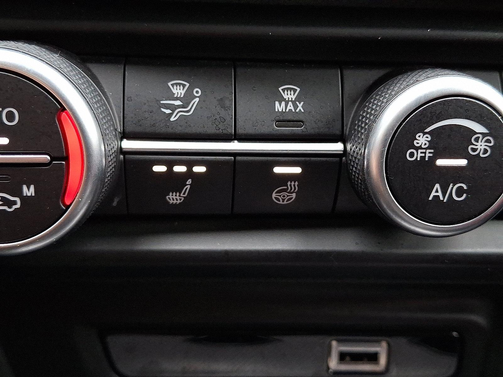 2022 Alfa Romeo Giulia Vehicle Photo in Willow Grove, PA 19090