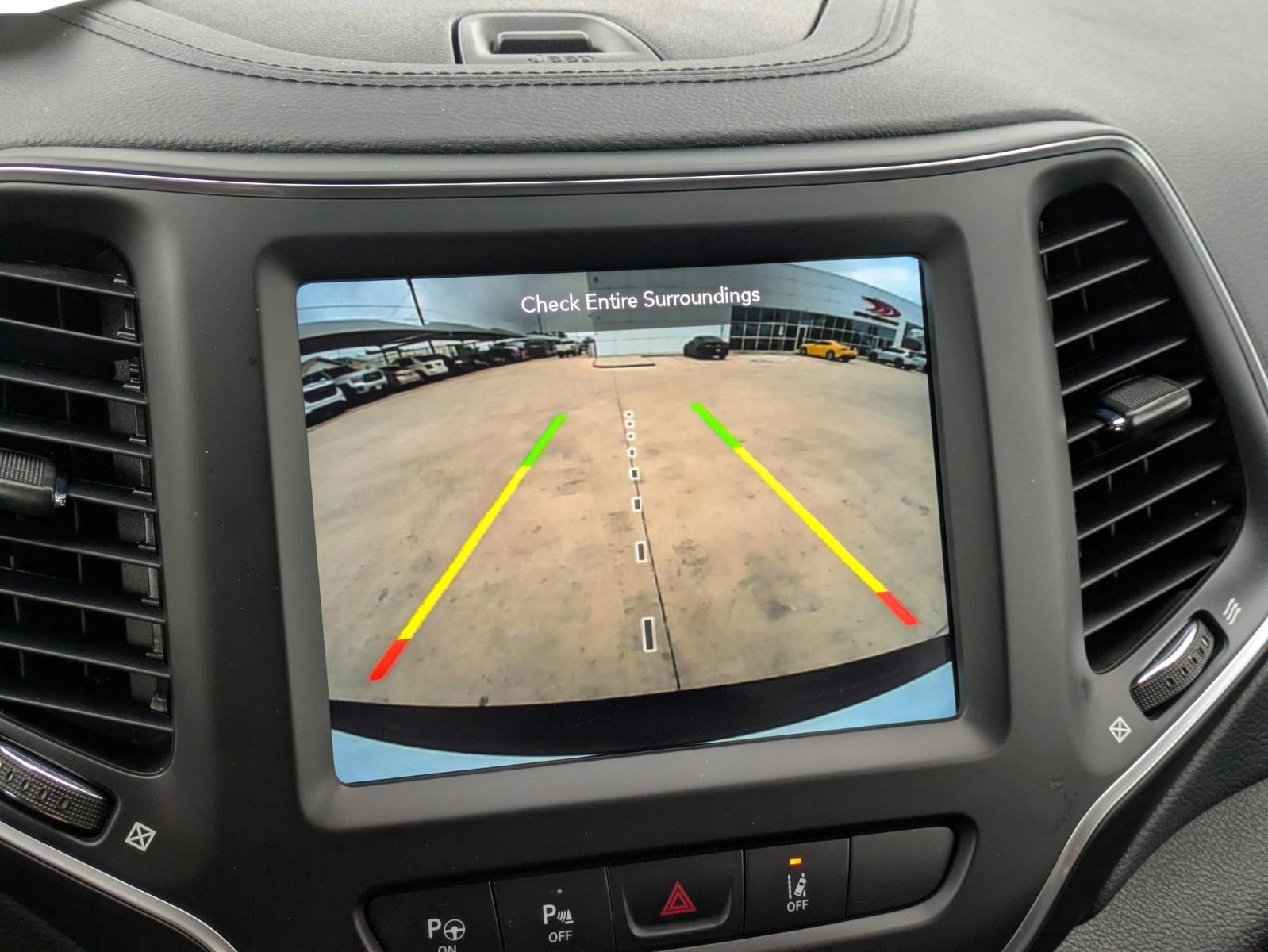 2023 Jeep Cherokee Vehicle Photo in SELMA, TX 78154-1460