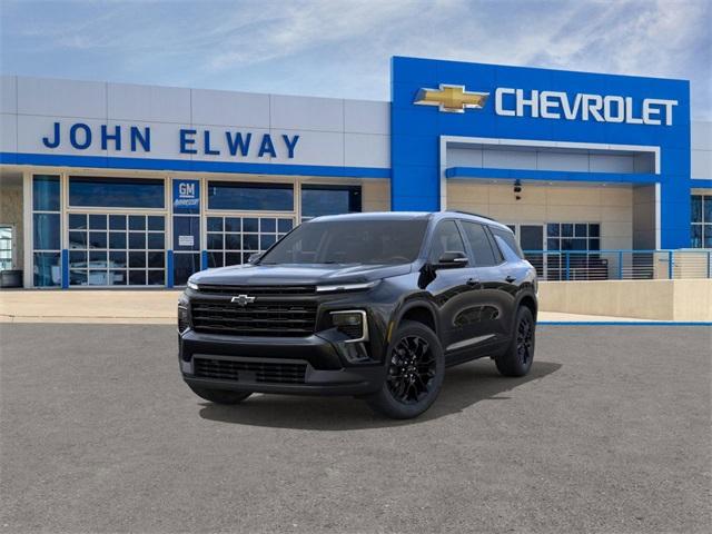 2025 Chevrolet Traverse Vehicle Photo in ENGLEWOOD, CO 80113-6708