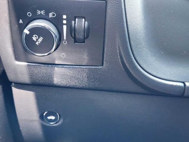 2012 Dodge Challenger Vehicle Photo in DENTON, TX 76210-9321