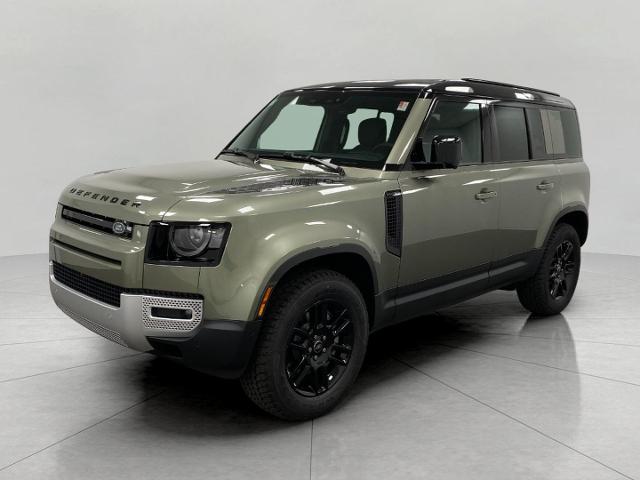 2025 Defender Vehicle Photo in Appleton, WI 54913