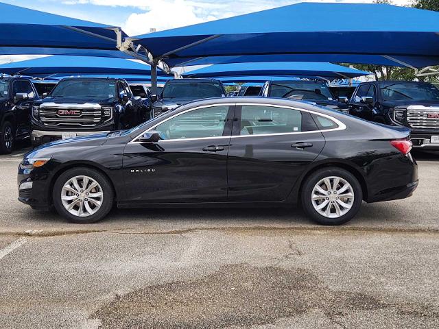 2022 Chevrolet Malibu Vehicle Photo in DENTON, TX 76210-9321