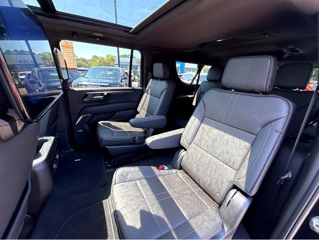 2025 Chevrolet Suburban Vehicle Photo in BEAUFORT, SC 29906-4218