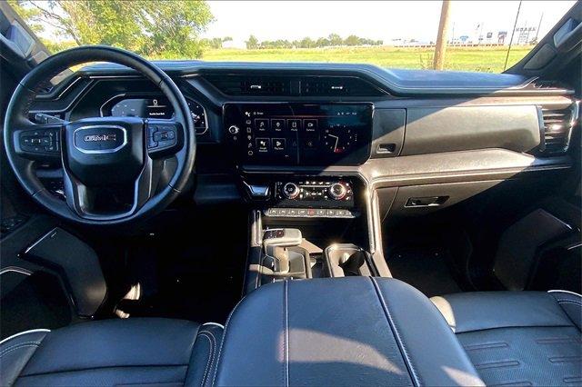 2024 GMC Sierra 1500 Vehicle Photo in TOPEKA, KS 66609-0000