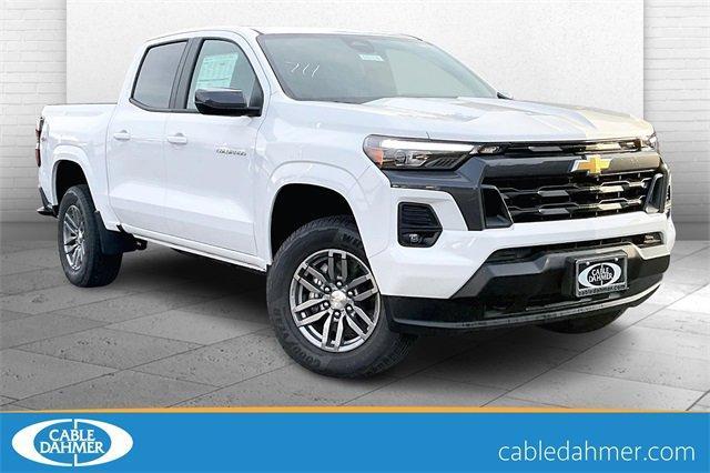 2024 Chevrolet Colorado Vehicle Photo in KANSAS CITY, MO 64114-4502