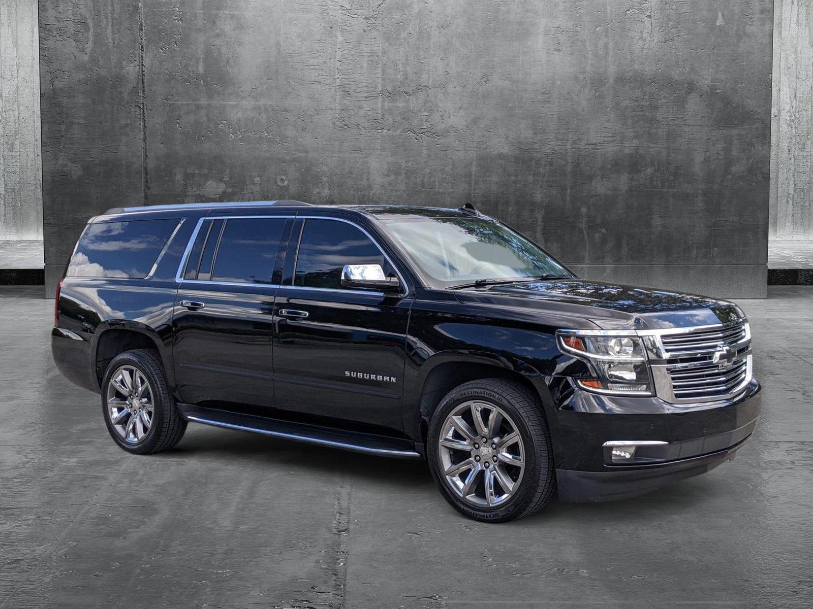 2020 Chevrolet Suburban Vehicle Photo in PEMBROKE PINES, FL 33024-6534