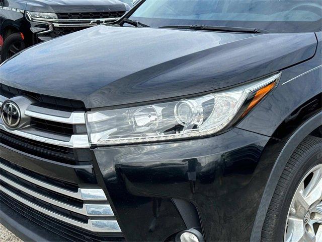 Used 2017 Toyota Highlander Limited with VIN 5TDYZRFH1HS231346 for sale in La Place, LA