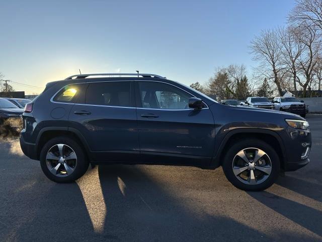 2020 Jeep Cherokee Vehicle Photo in SAINT JAMES, NY 11780-3219