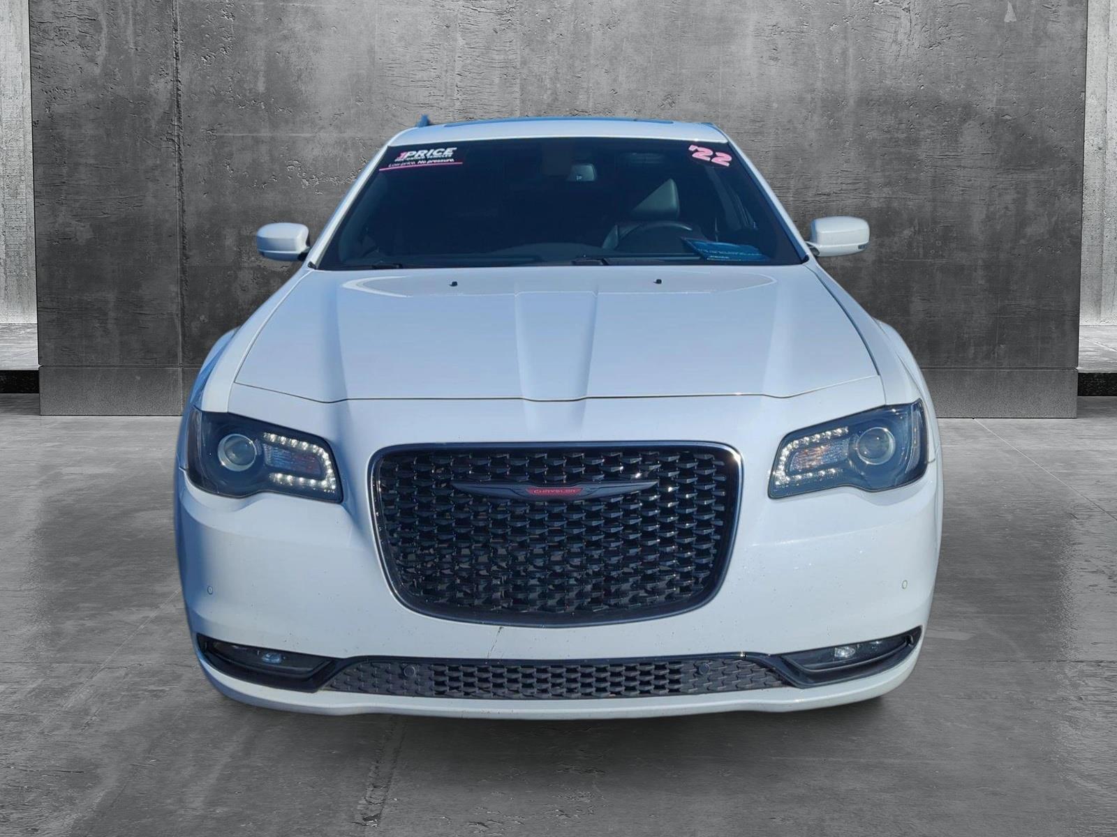 2022 Chrysler 300 Vehicle Photo in Memphis, TN 38128