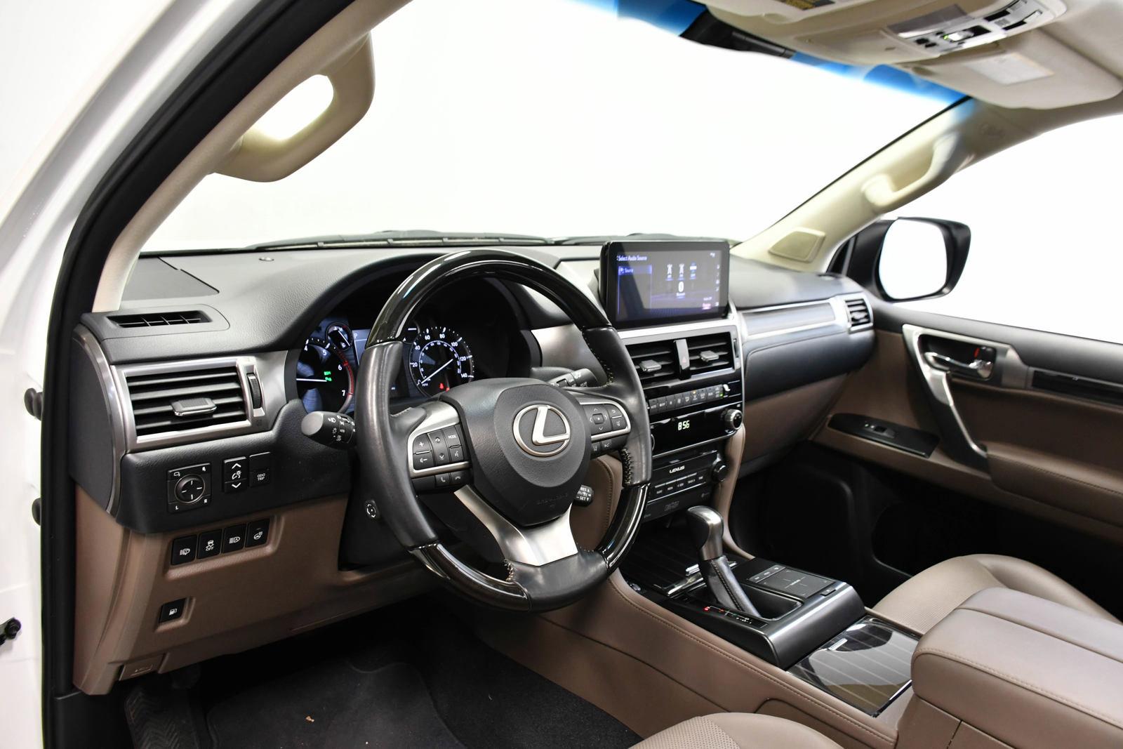 2023 Lexus GX 460 Vehicle Photo in DALLAS, TX 75235