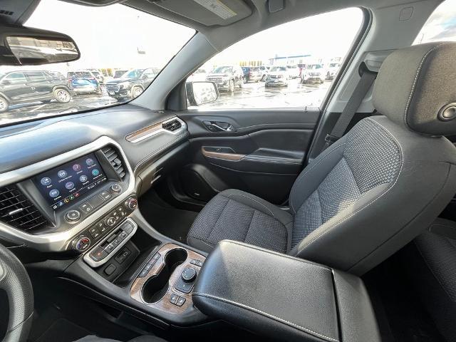 2023 GMC Acadia Vehicle Photo in GREEN BAY, WI 54304-5303