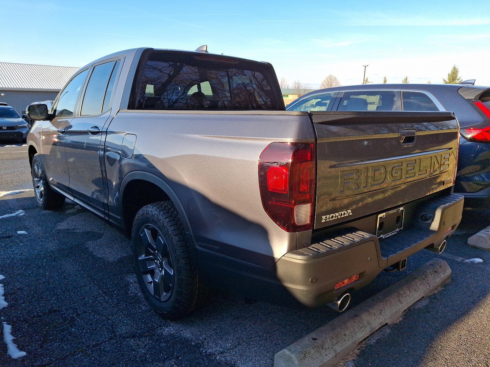 2025 Honda Ridgeline Vehicle Photo in Harrisburg, PA 17111