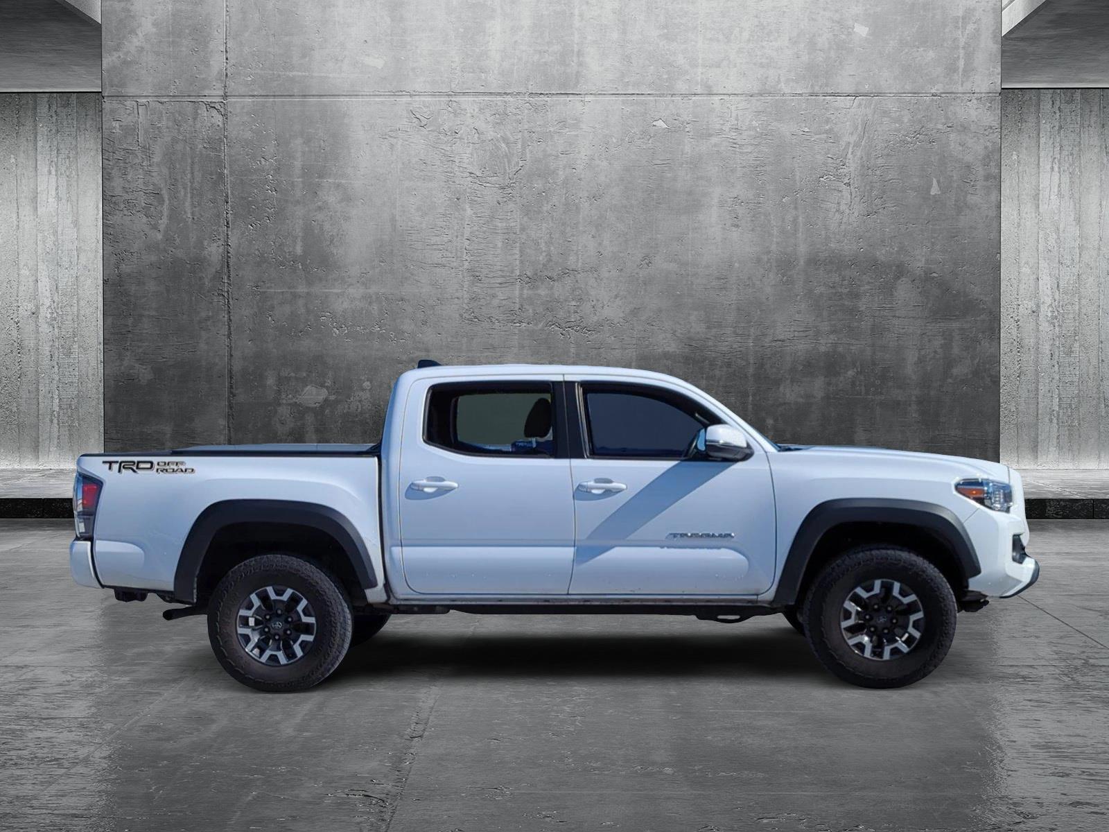 2022 Toyota Tacoma 2WD Vehicle Photo in Ft. Myers, FL 33907