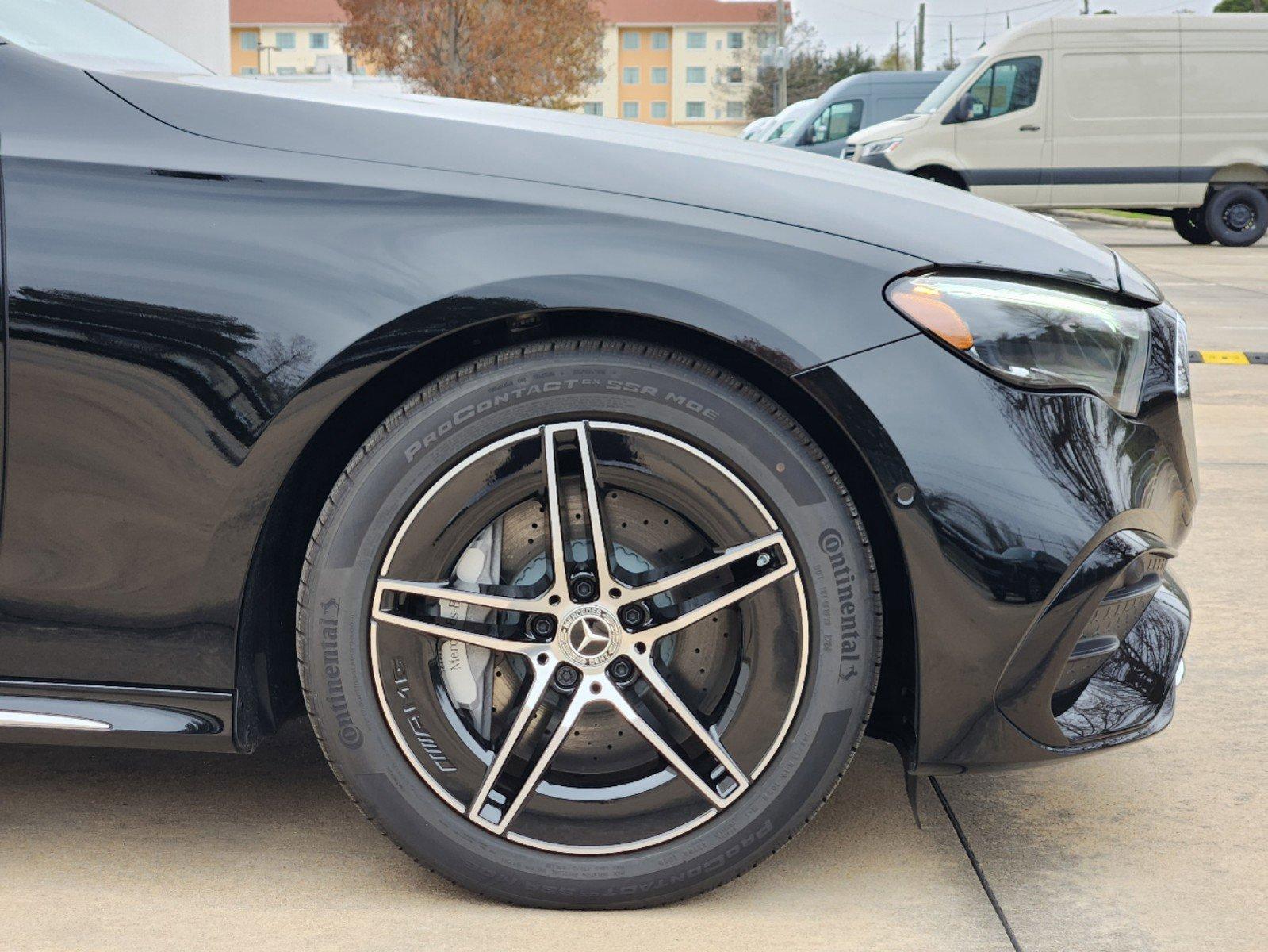 2025 Mercedes-Benz E-Class Vehicle Photo in HOUSTON, TX 77079