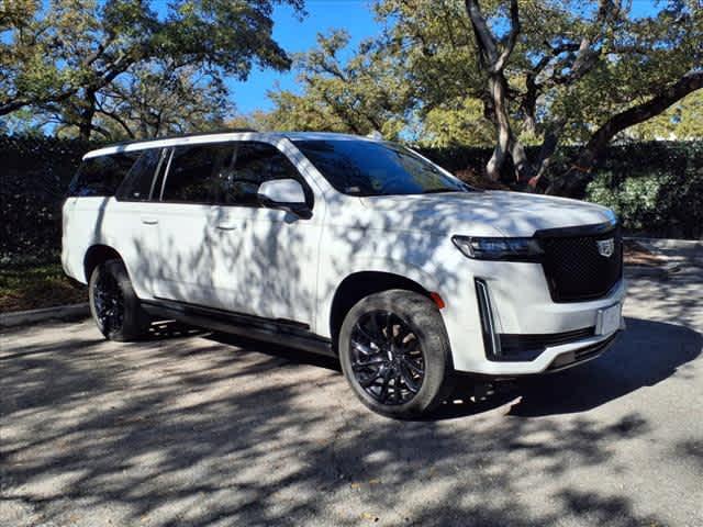 2023 Cadillac Escalade ESV Vehicle Photo in San Antonio, TX 78230-1001