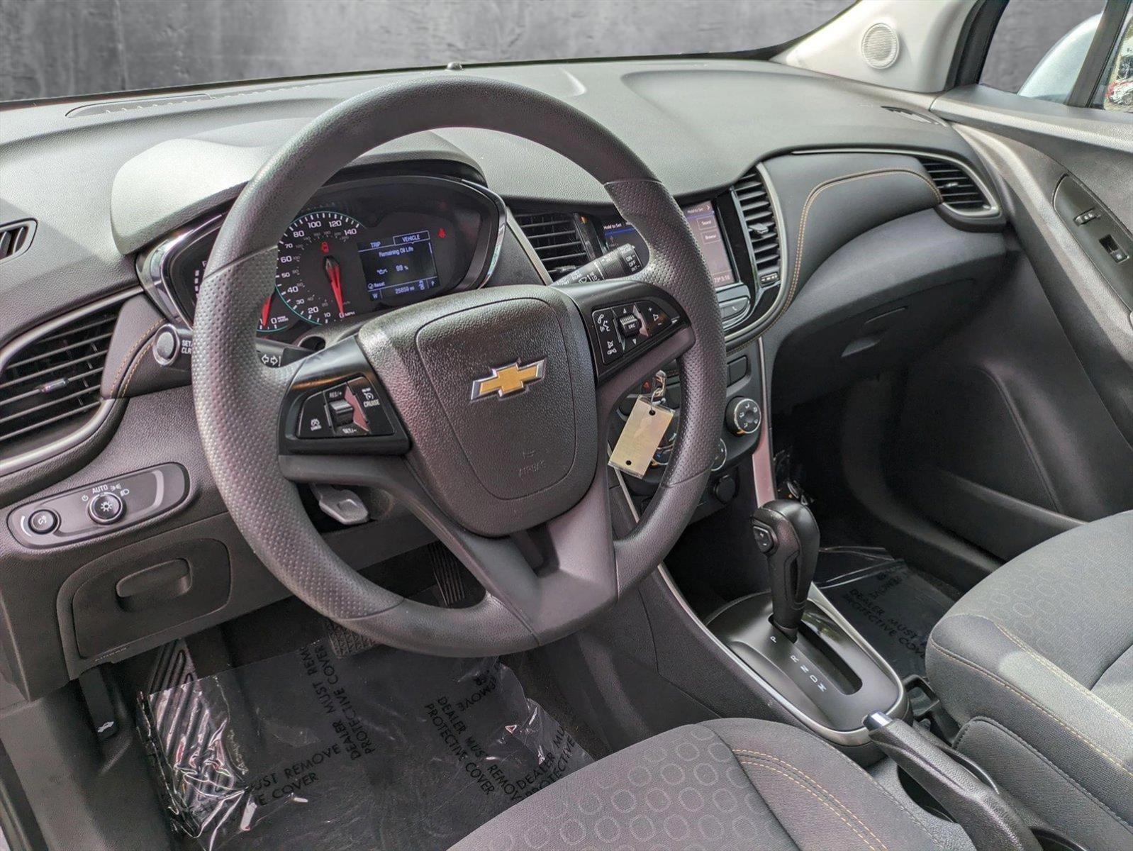 2020 Chevrolet Trax Vehicle Photo in GREENACRES, FL 33463-3207