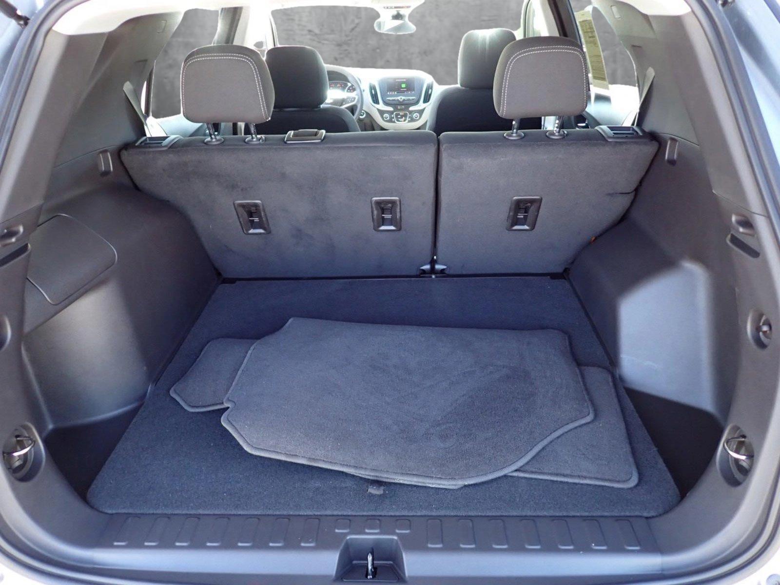 2024 Chevrolet Equinox Vehicle Photo in DENVER, CO 80221-3610